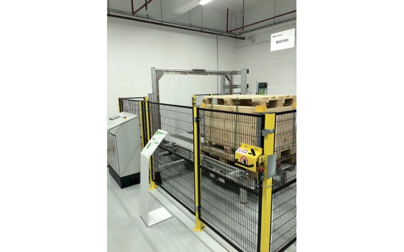 全自動(dòng)包裝生產(chǎn)線